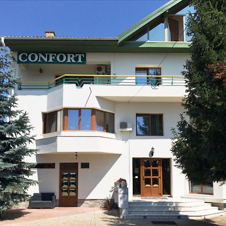 Pensiunea Confort Scheia ภายนอก รูปภาพ
